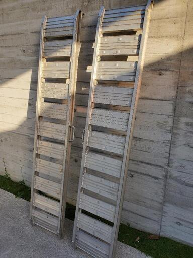 【決まりました】アルミラダー レール 2本セット バイクの積み下ろし等に！ 農機具 車椅子 スロープ