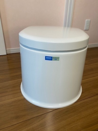 ポータブルトイレ 未使用品 山崎産業