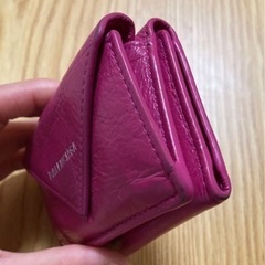 ♡BALENCIAGA三つ折財布♡の画像