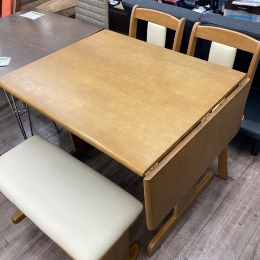 ★販売交渉中　ダイニング4点セット 伸長式 バタフライ ダイニングテーブル ベンチチェア 椅子2脚