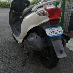 お話し中　近隣無料配送　格安　原付　普通に走ります。軽く60km以上でます　防犯装置ポタン付　ハンドル箇所でシート　ガソリンタンク開く操作可能　50cc　バイク　通勤　通学　仕事にの画像