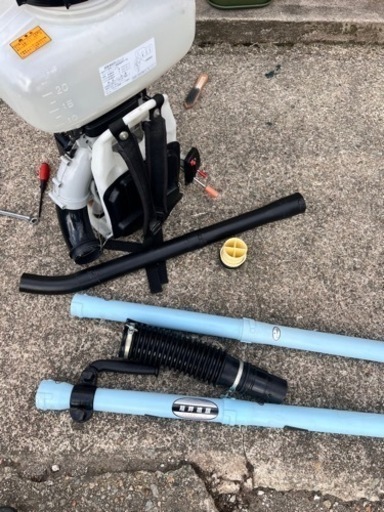 共立 動力散布機 DMC600 背負式 
