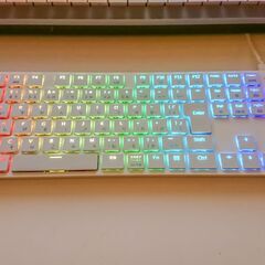 TESORO 白いゲーミングキーボード　ホワイト　JIS日本語配列の画像