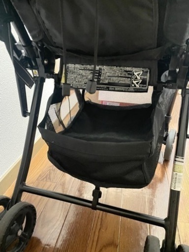 コンビ　エッグクッション　ベビーカー