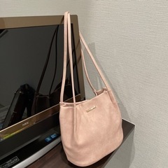 桜ピンクのショルダーバッグ（未使用）の画像