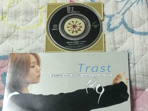 中古品】B'ZとR9さんのCD（バラ売りOK） (そっちゃん) 新潟のCD