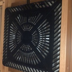 テーブル（コタツ）の画像