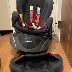 チャイルドシート アップリカ　ディアターンプラス　バウンシングブラック