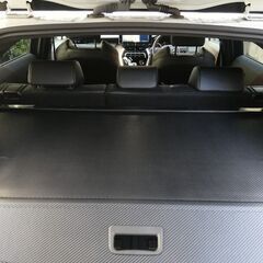 ハリアー 80系 カーボン調 トノカバー ロールシェードの画像