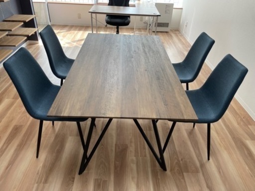 【値下げ】美品 ダイニングテーブル 椅子４脚セット 木製 ウッド調 高級 スイートデコレーション製？