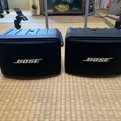 BOSEスピーカーとフロアースタンドとブラケット