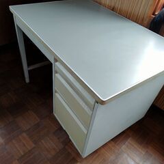 【引越整理中】事務机 グッドデザイン賞 システムデスク テーブル...