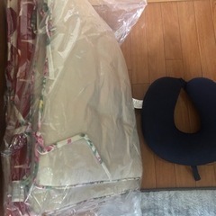 座布団とクッションの画像