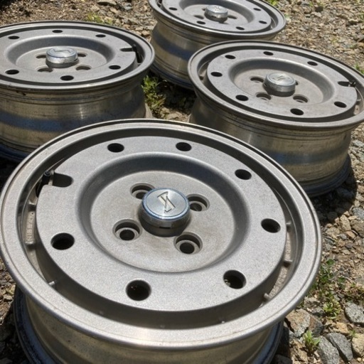 スカイライン、旧車、アルミホイール