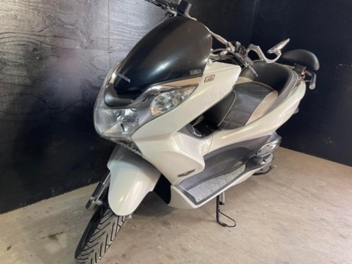 ★お支払総額11.2万円★ ホンダ PCX125  カスタム多数♪ リアサス！マフラー！ハンドル！等 人気の王道小型PCX入荷！ 通勤通学に♪ 関東圏内即日配送可能です！