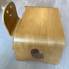 幼児用　机　椅子の画像
