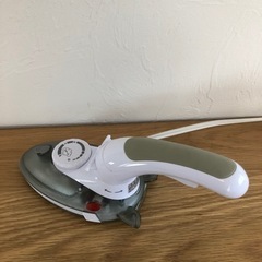 0円　小型　アイロン　スチーマーの画像