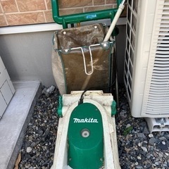 MAKITA芝刈り機　