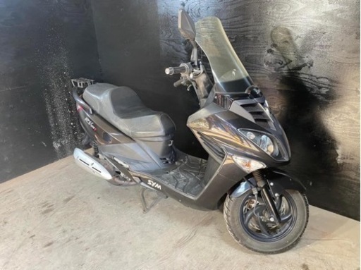 ★お支払総額3.3万円★ SYM RV125i 車格大きい小型入荷！ 4スト、インジェクション♪ 通勤通学にオススメ♪ 関東圏内即日配送可能です！