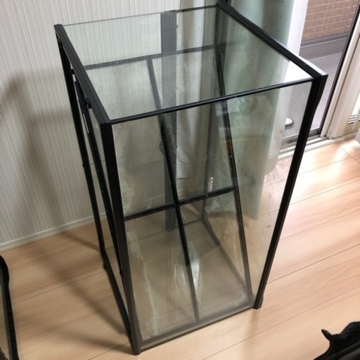 エキゾテラ　900×450 引き取り先決定