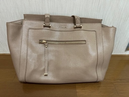 furla トートバッグ