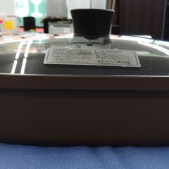両手グリルパン 蓋付き 強化ガラス製器具 和平フレイズ 縦34㎝ 横25.5㎝ 西岡店の画像