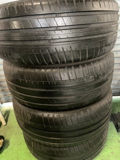 MICHELIN Pilot Sport 3 バリ溝タイヤ 225/45/18バリ溝 極上 交換 高級 ミシュラン画像多数中古タイヤ バリ山