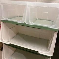 収納ボックスの画像