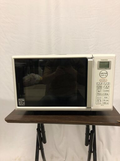 美品 TOSHIBA 東芝電子レンジ ER-T16(W) 2021年製 取扱説明書付 動作確認済 総庫内容量16L レンジ最高出力850W オレンジバックライト液晶