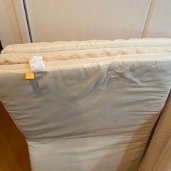 ウレタンフォーム　マットレスの画像