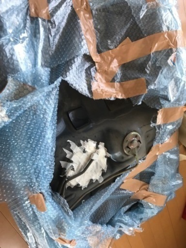 AE111 燃料タンクassy