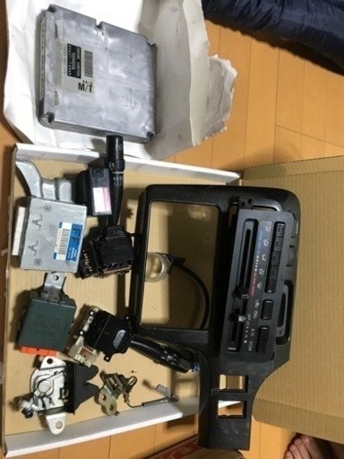 AE111 ECUなどなど