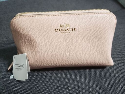 新品未使用✨COACHポーチ