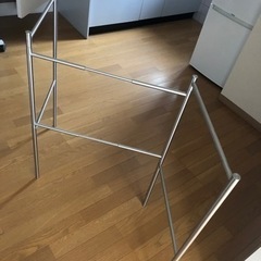 ＊お譲り先決定＊　物干し　2つセットの画像