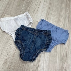 子ども服　女の子オーバーパンツ　70〜80