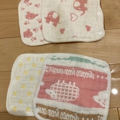 抱っこ紐用よだれかけ