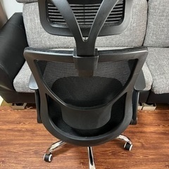 ■タンスのゲン オフィスチェア ハイバック 跳ね上げ式アームレスト ヘッドレスト メッシュ ランバーサポート ロッキング ブラックの画像