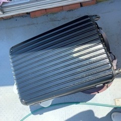 スーツケースの画像