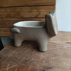 お譲り先が決まりました!植木鉢　リサ・ラーソン風　の画像