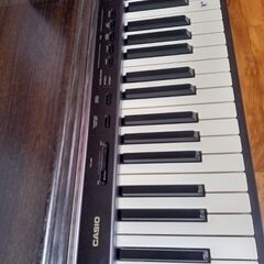 電子ピアノ