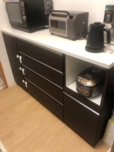 ニトリ　キッチンボード150cm　ブラウン