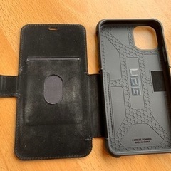 URBAN ARMOR GEAR iPhone ケースの画像
