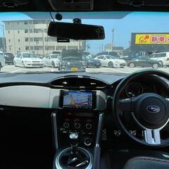 自社ローン　保証人不要　最大84回　頭金不要 スバル BRZ2.0 S　ワンオーナー　6速マニュアル （WRブルー・パール）の画像
