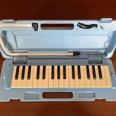 YAMAHA　鍵盤ハーモニカ P-32D