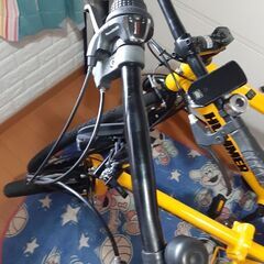 黄色 ハマー 折り畳み自転車 荷台付きの画像