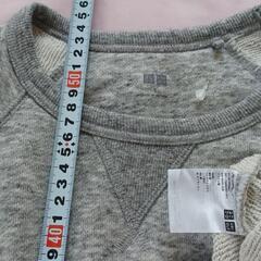 ユニクロ　Tシャツ　UNIQLO　半袖の画像