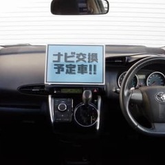 【7人乗りのゆったりミニバン】ウィッシュの画像
