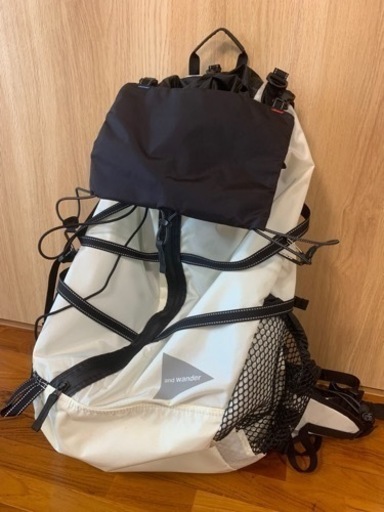 【取引中】【値下げします】and wander 40L バックパック