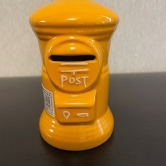 【新品】郵便ポスト型貯金箱（山吹色）の画像