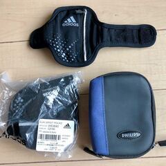 【新品未使用】アディダス＆PHILIPS　ランニングアームポーチ...